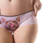 Apakšveļa – licking cat